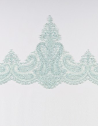 EDWINA BORDER LACE BEADED IN GREEN