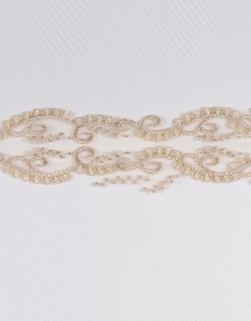 LAURA BORDER LACE BEADED IN GOLD