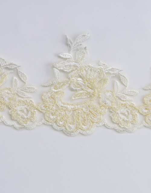 LUNA BORDER LACE BEADED (DES 2) IN CREAM