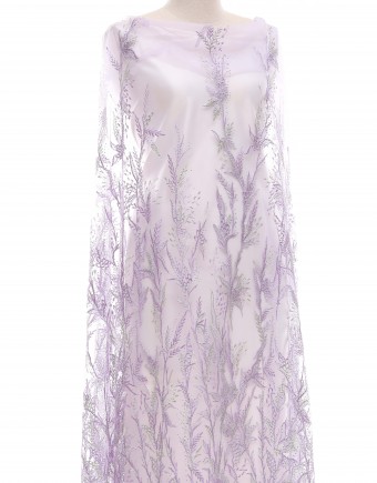 AMBER STONE BEADED LACE IN LIGHT PURPLE