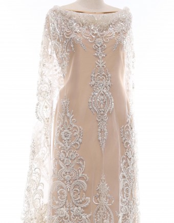 ESTONIA BEADED LACE IN OFF WHITE