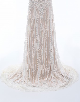 LIGNE BLANCHE IN WHITE