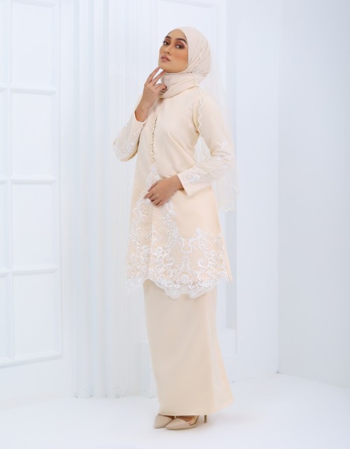 KURUNG QASTURI  DUCHESS AA IN SOFT PEACH