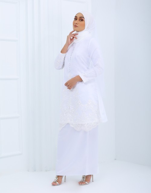 KURUNG QASTURI  DUCHESS AA IN WHITE