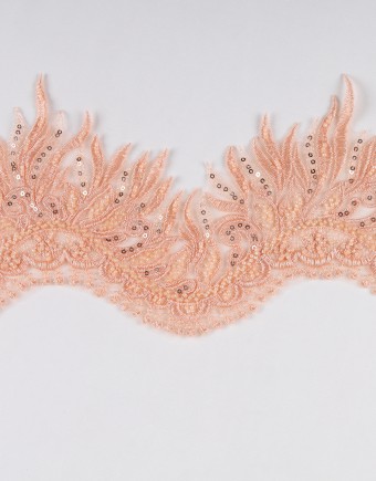IVORY BORDER LACE BEADED IN PEACH
