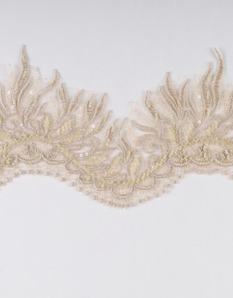IVORY BORDER LACE BEADED IN YELLOW
