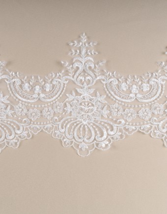 OLIVIA BORDER LACE BEADED IN WHITE