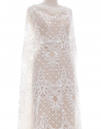 KENDALL FRENCH LACE (DES 1) IN WHITE