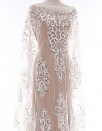 SAFA BEADED LACE IN OFF WHITE