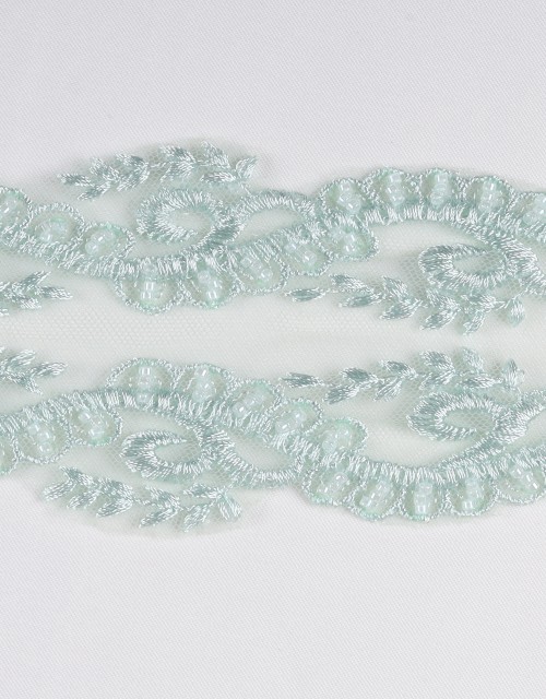 LAURA BORDER LACE BEADED IN GREEN