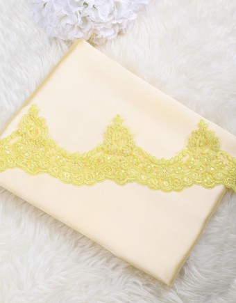 BORDER LACE BEADED (DES 1) IN YELLOW